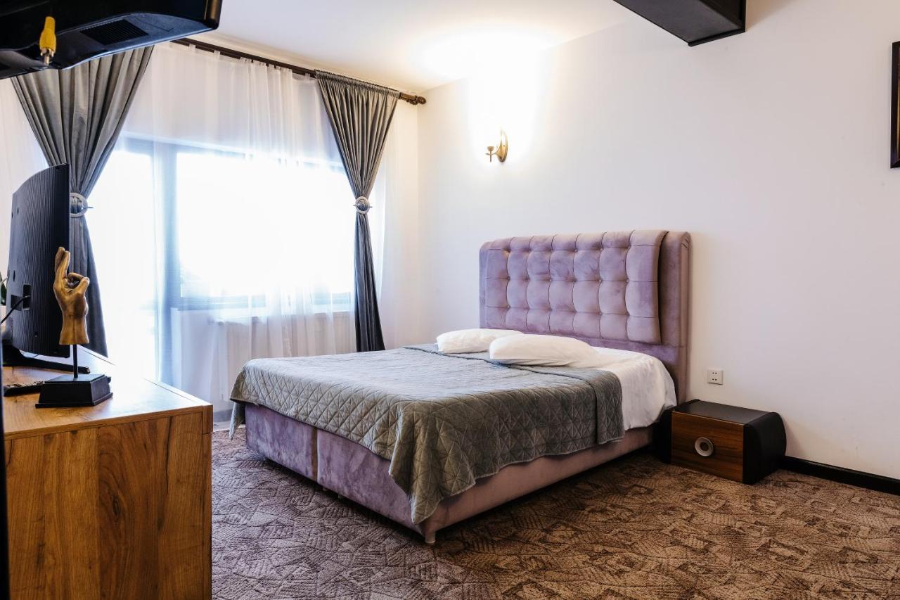 Contele Vladimir Hotel Bran  Luaran gambar