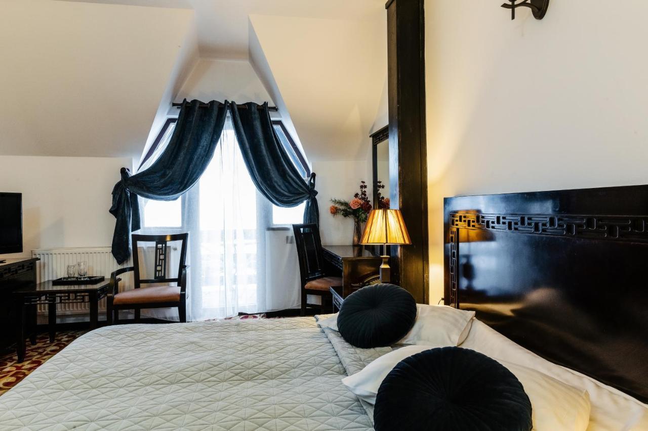 Contele Vladimir Hotel Bran  Luaran gambar