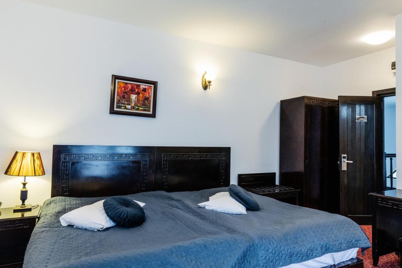 Contele Vladimir Hotel Bran  Luaran gambar
